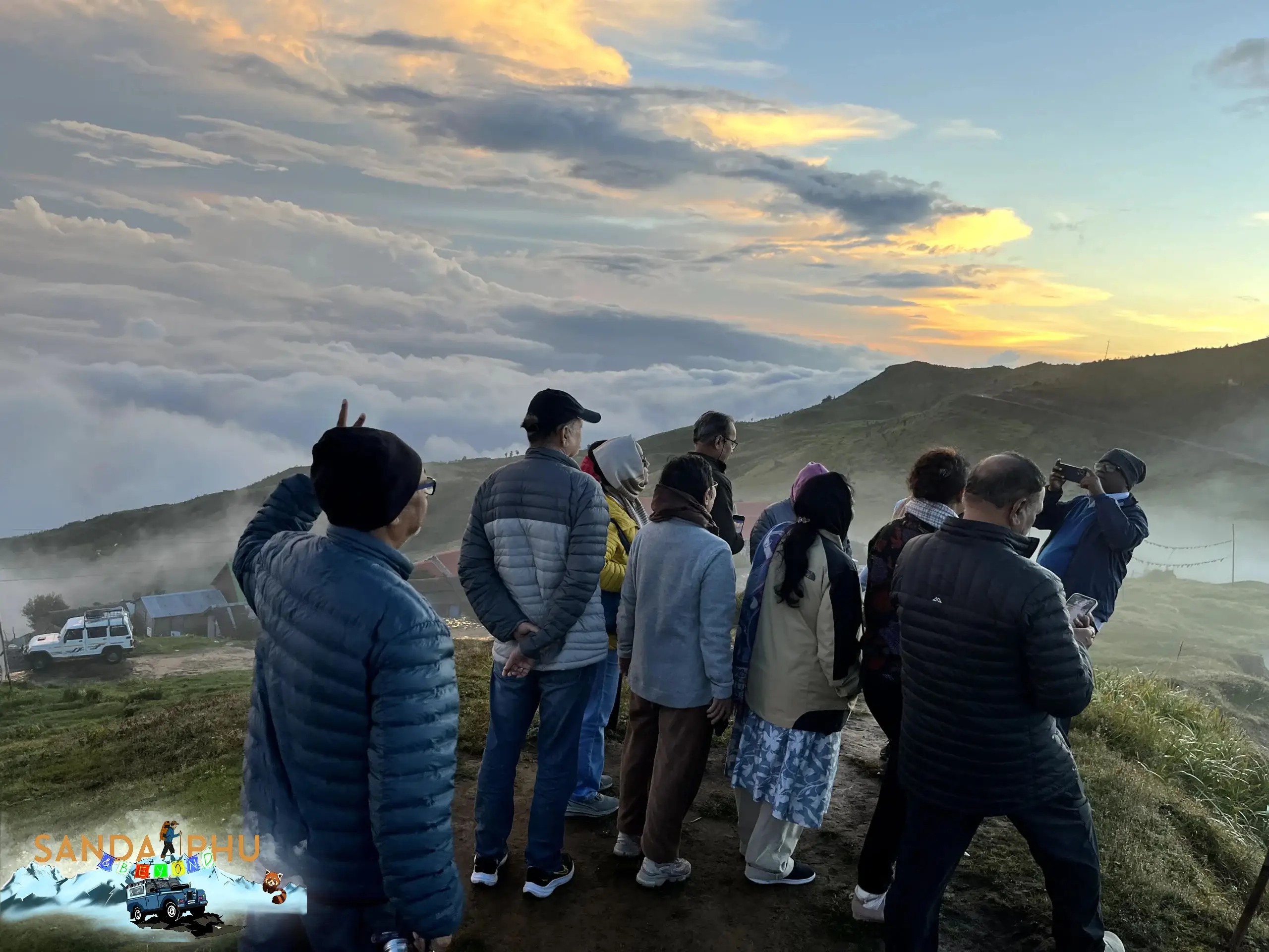 How Can Sandakphu Phalut Trek Booking Make Your Himalayan Plan Simple