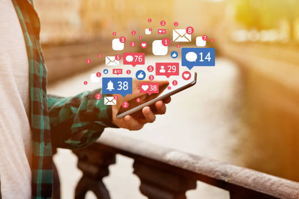 How a Social Media Virtual Assistant Can Boost Your Brand Awareness