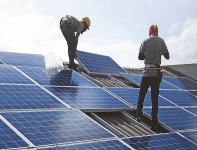Trusted Solar Panel Installation in Dubai by Certified Experts - DEWA Approved