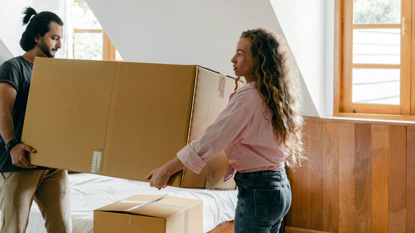 Leaving on a High Note: Move-Out Cleaning That Helps You Close the Door Stress-Free