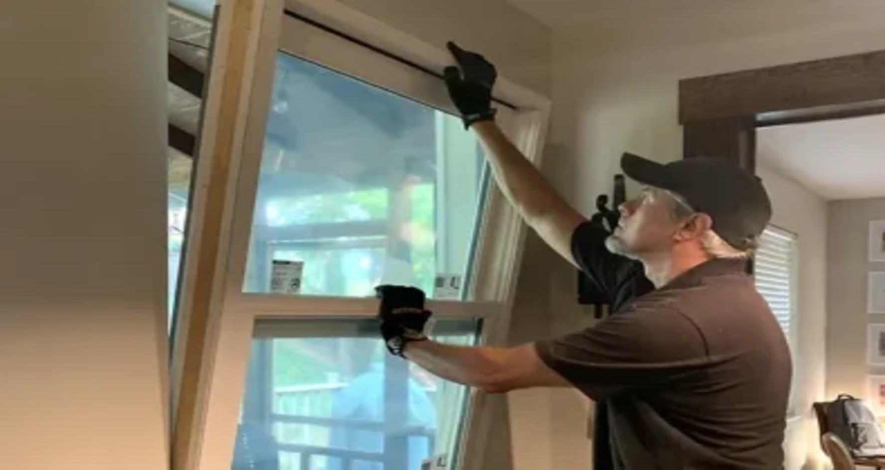How Residential Window Glass Replacement Can Boost Energy Efficiency