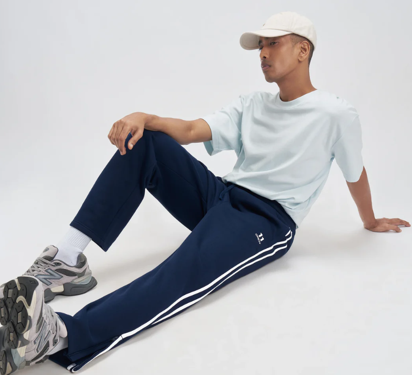 Why Cotton Track Pants Are Ideal for Daily Wear