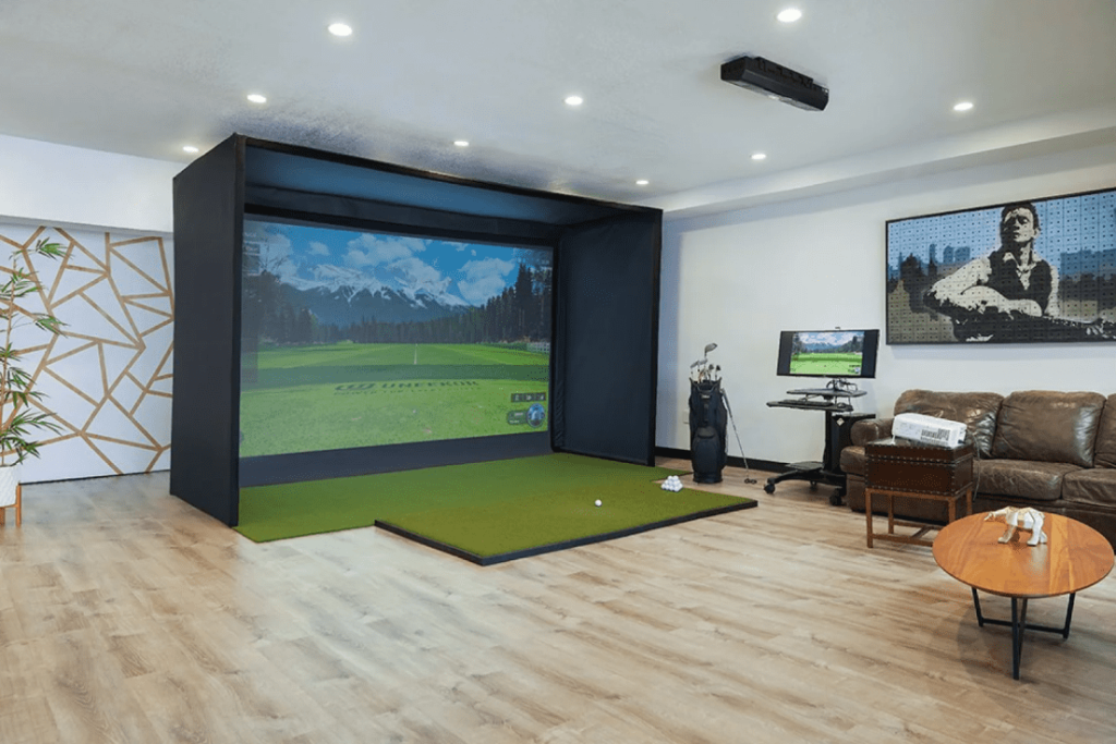 Residential Golf Simulator: The Ultimate Home Setup for Year-Round Practice and Entertainment