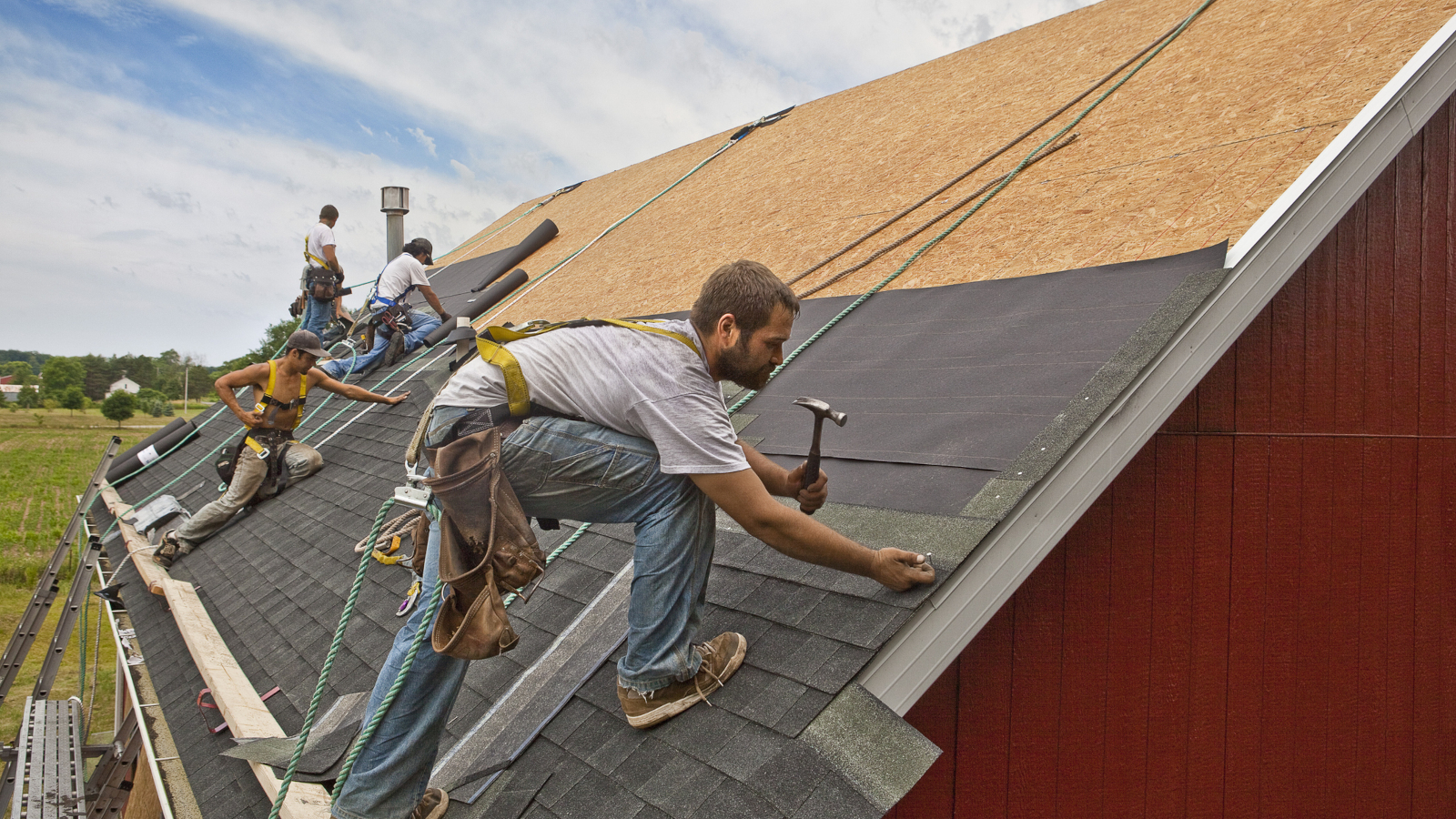 What to Expect During a Roof Installation in Naperville, IL