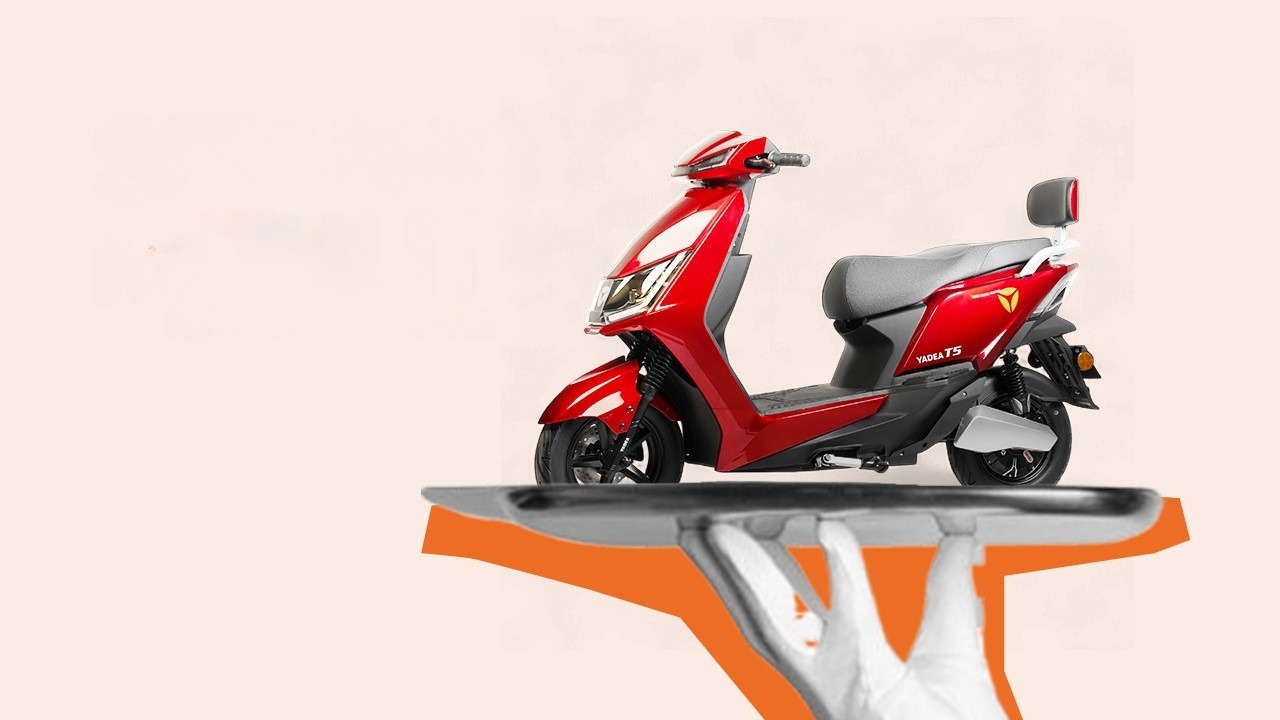 How Electric Scooters Are Helping Pakistani Cities Reduce Fuel Costs & Pollution