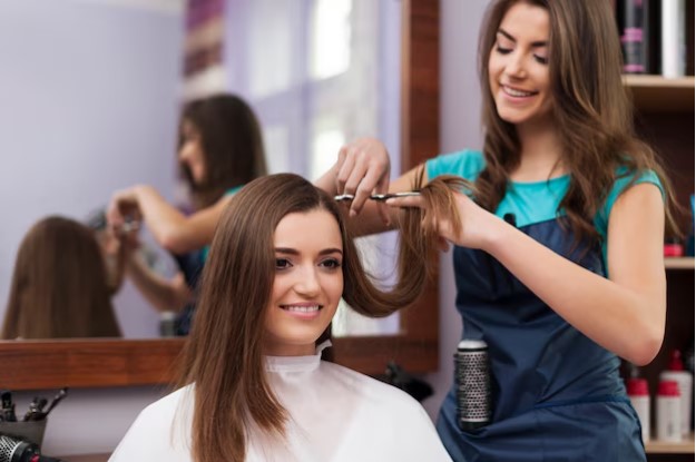 How A Haircut At Castle Hill Can Instantly Upgrade Your Look