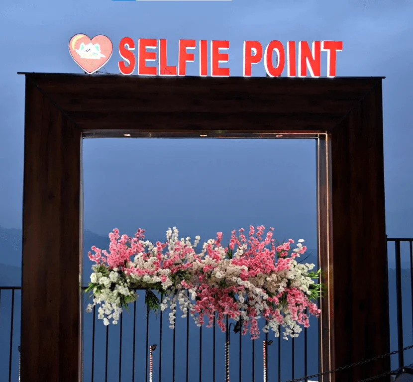 Top Instagrammable Selfie Points in Morni Hills with Photo Tips (2026 Guide)