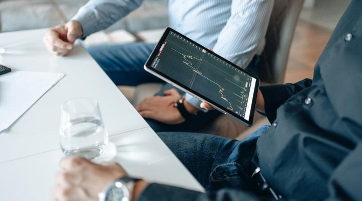 What to Look for in a Trading Platform for Active Investors