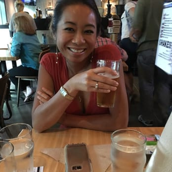 A Guide to Discovering Fresh and Flavorful Meals Close to Home