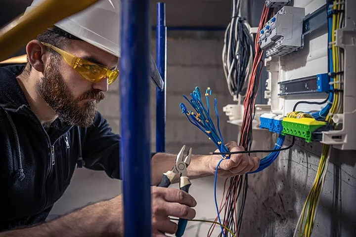 Why a 24 Hour Electrician in Sydney Is Essential for Electrical Emergencies