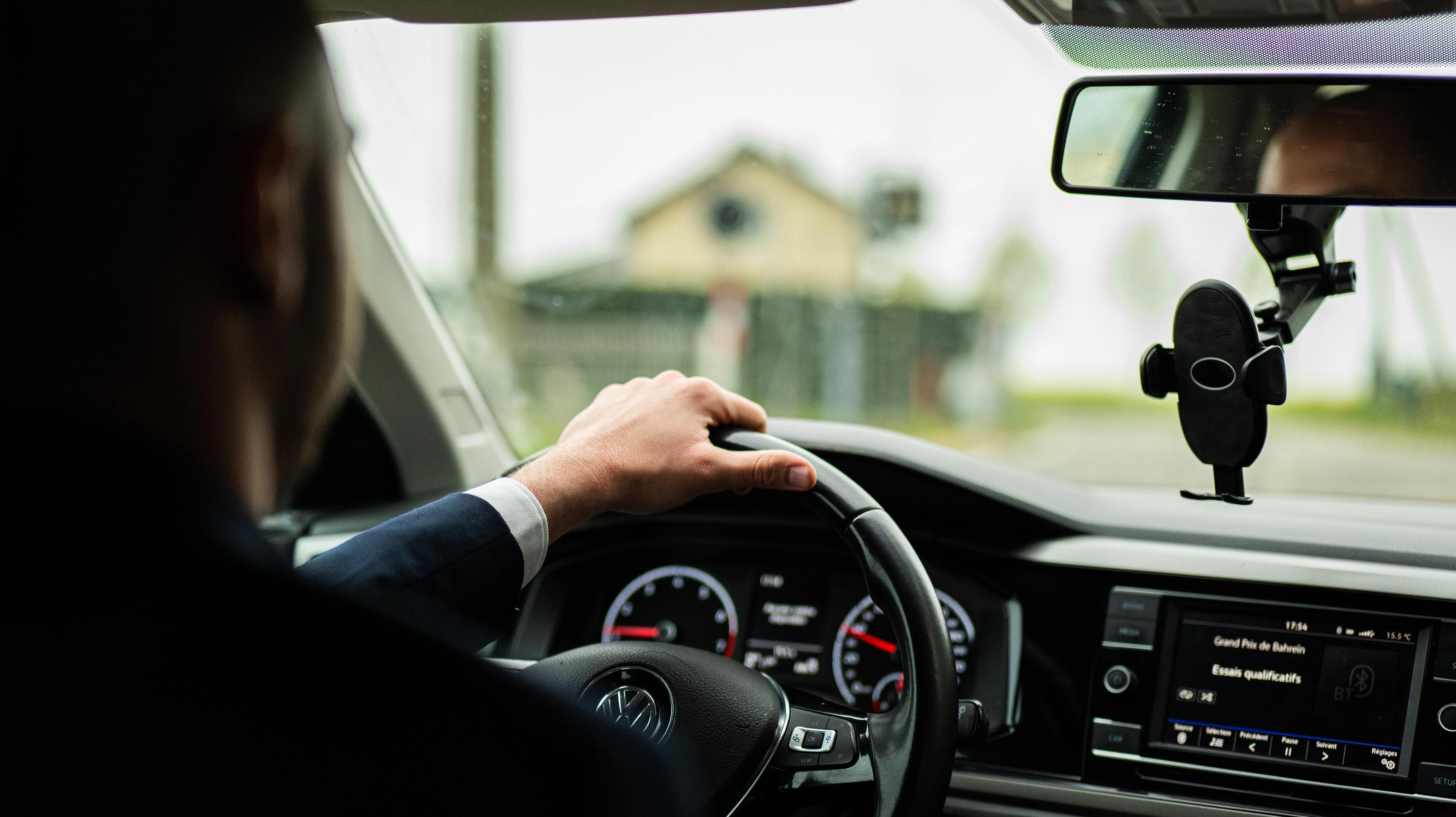 How to Choose the Best Safe Driver Dubai | Reliable and Safe
