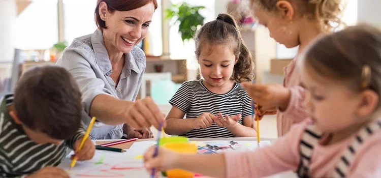 How to Choose the Best Nursery Teacher Training Course for a Successful Teaching Career