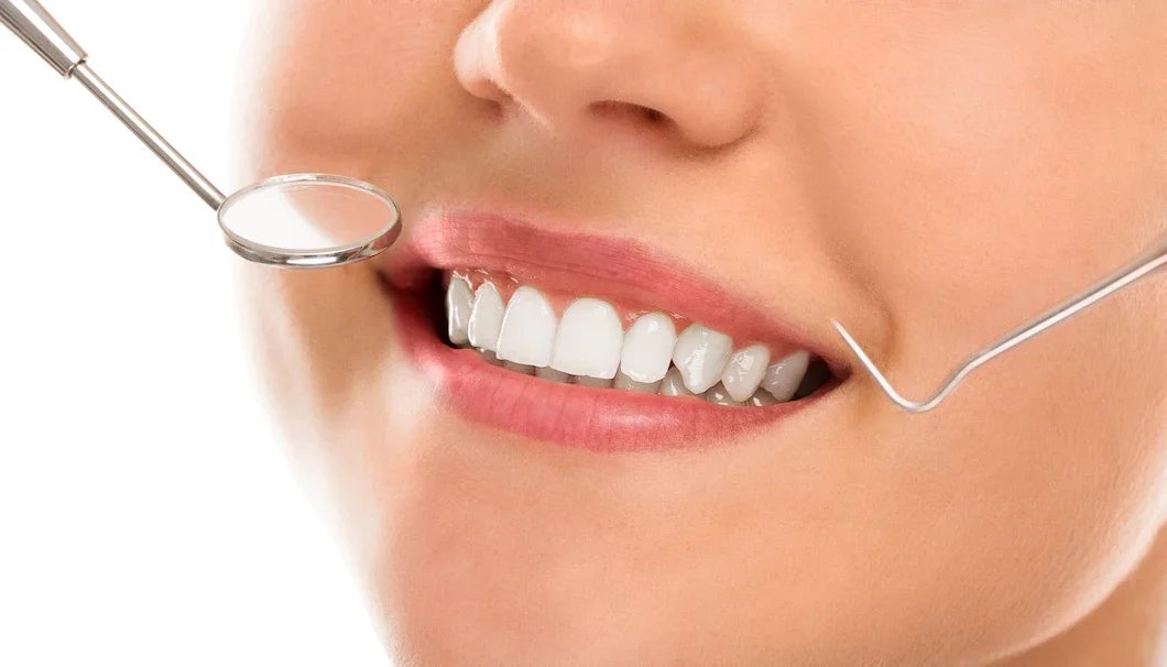 Celebrity Dentist in Mumbai | Expert Smile Makeover Care