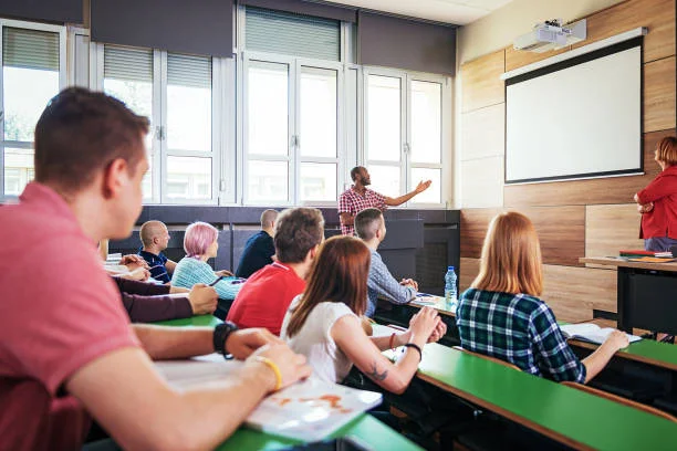 Build Your CLAT Preparation Strategy with Expert Faculty, Practice Tests, Revision, and Structured Learning
