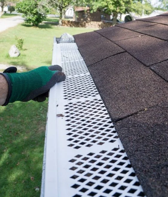 Top Signs It's Time for a New Gutter Installation
