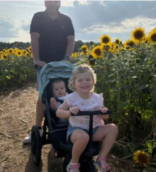 How to Choose a Compact Pram That Still Handles Rough Terrain