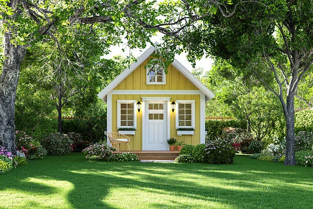 Understanding the Differences Between ADUs and Tiny Houses