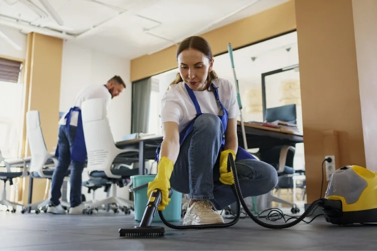 Commercial Cleaning Companies in My Area: Benefits of Recurring Cleaning Services