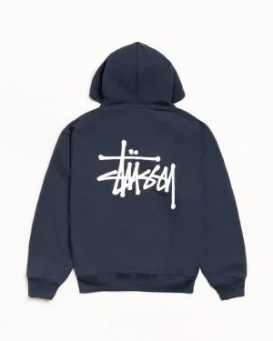 Moderne Streetwear Outfits mit Stussy Kleidung