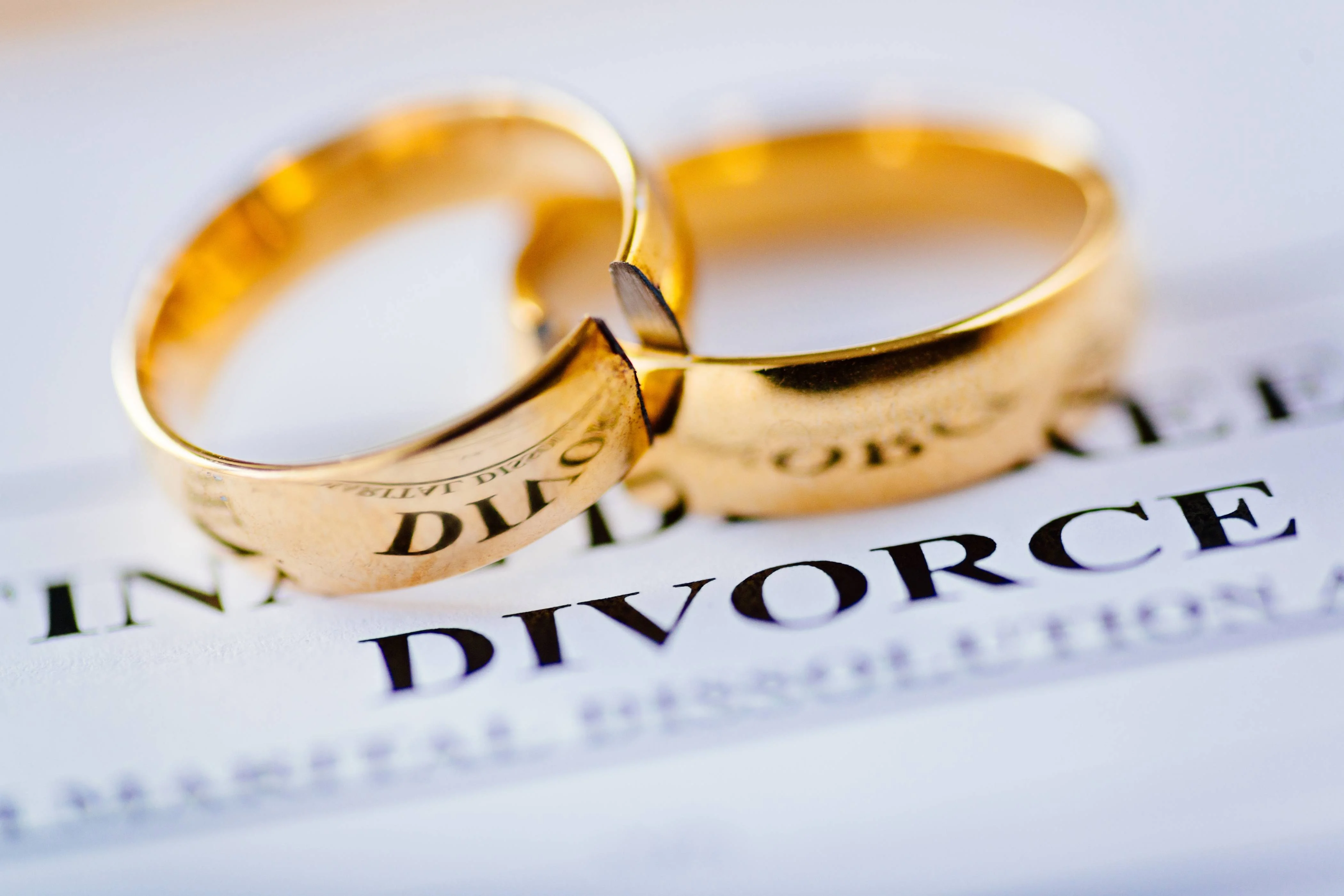 Before You Hire Anyone: What a Divorce Attorney Oakland Families Trust Actually Looks Like