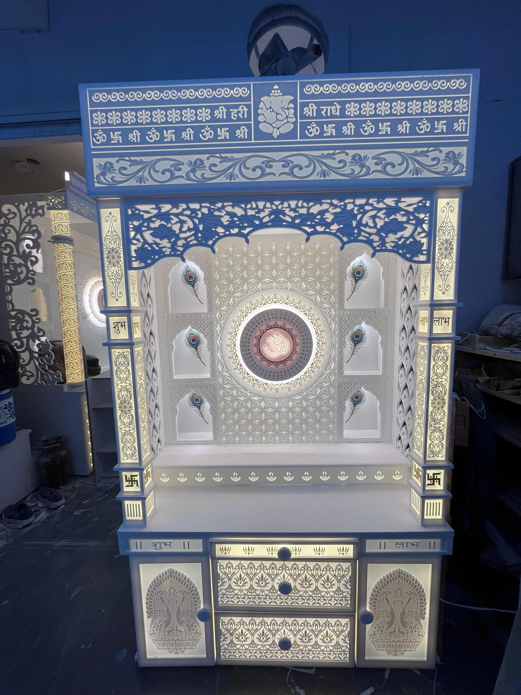 How Does a Corian Temple in Delhi Enhance Modern Home Interiors
