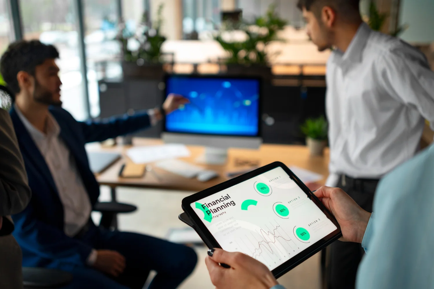 Best ERP Software: Key Benefits, Features and Selection Tips