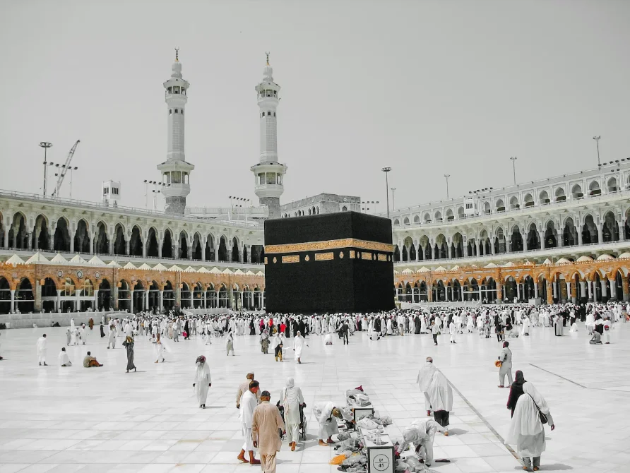 Best Umrah Packages for First-Time Pilgrims from the UK
