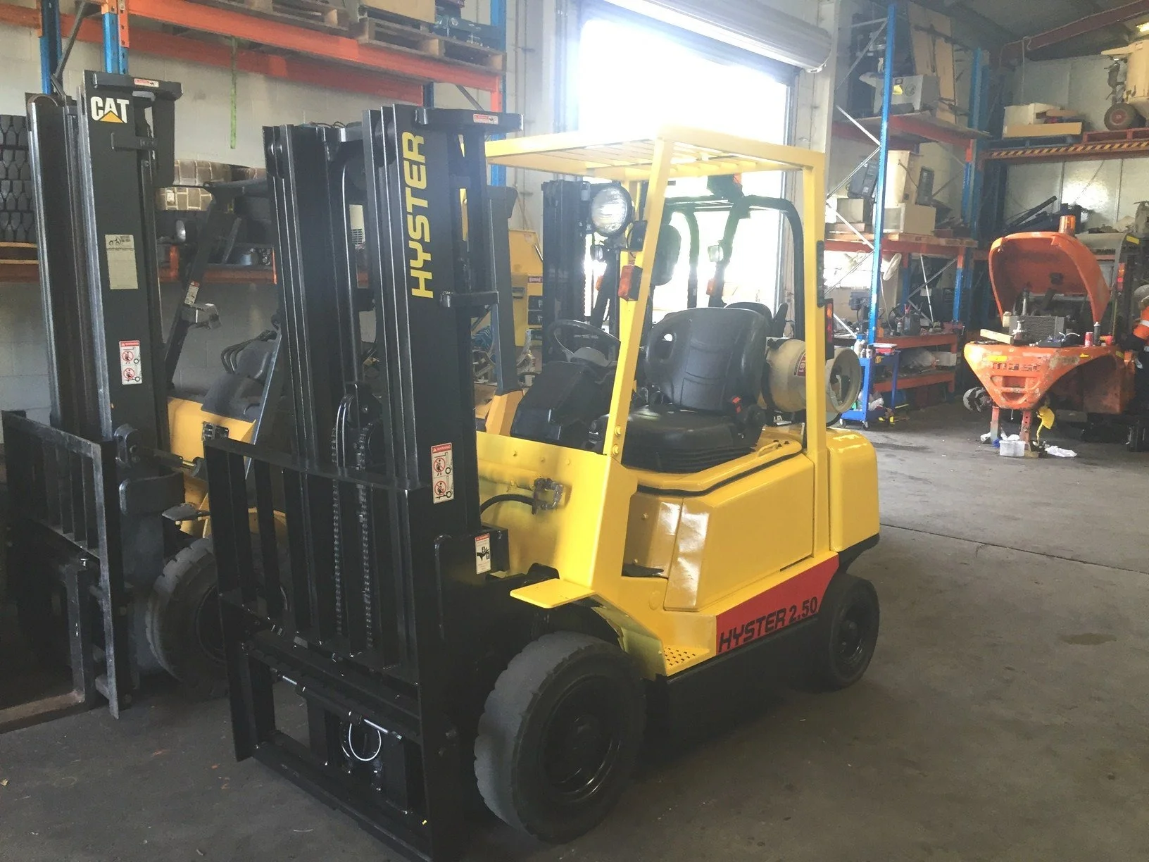 What Is Included in a Typical Forklift Rental?