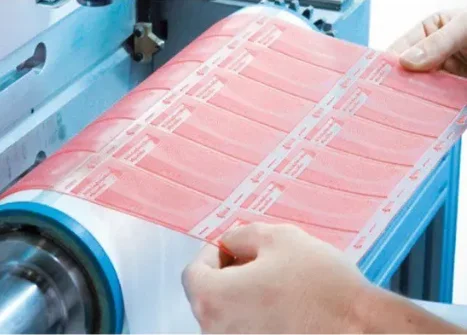 How Does Custom Printing on Plates Work for Branding?
