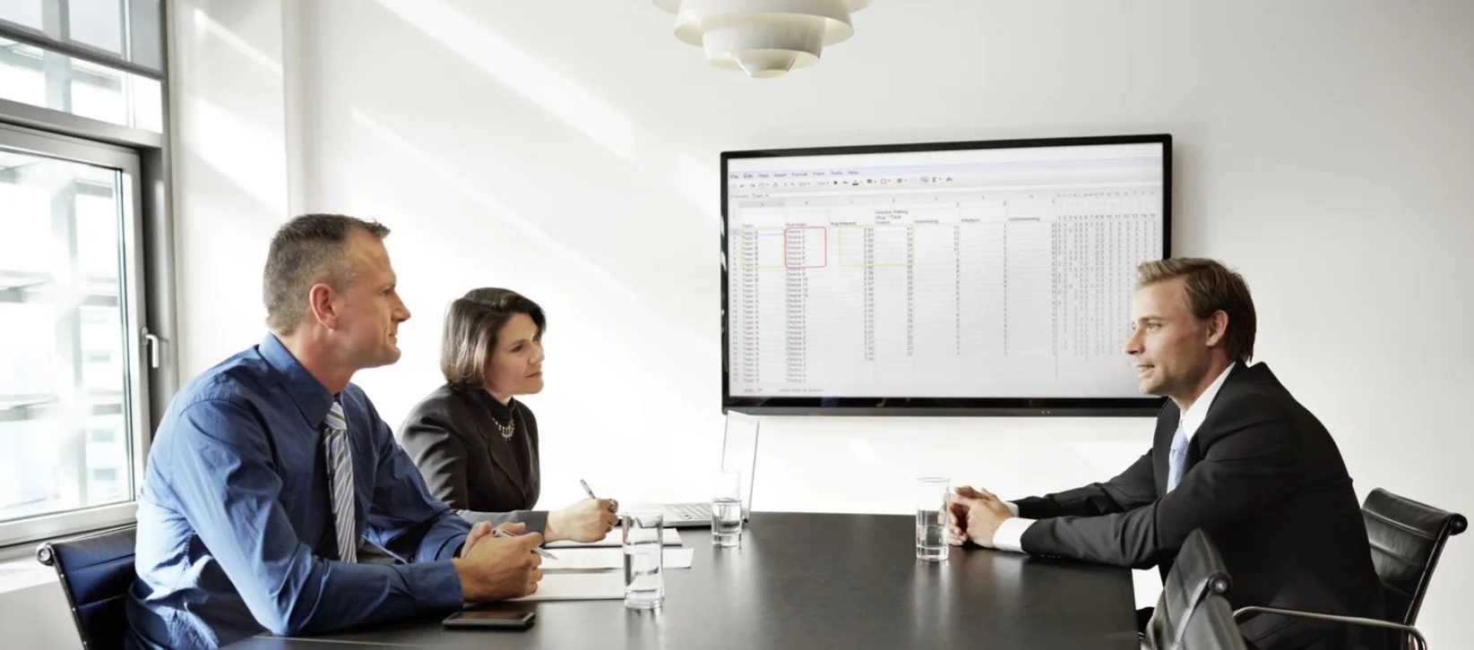 Where to Find Job Openings Without Agents in Canada