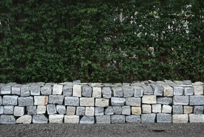 Retaining Wall Stairs – Functional & Stylish Landscape Designs