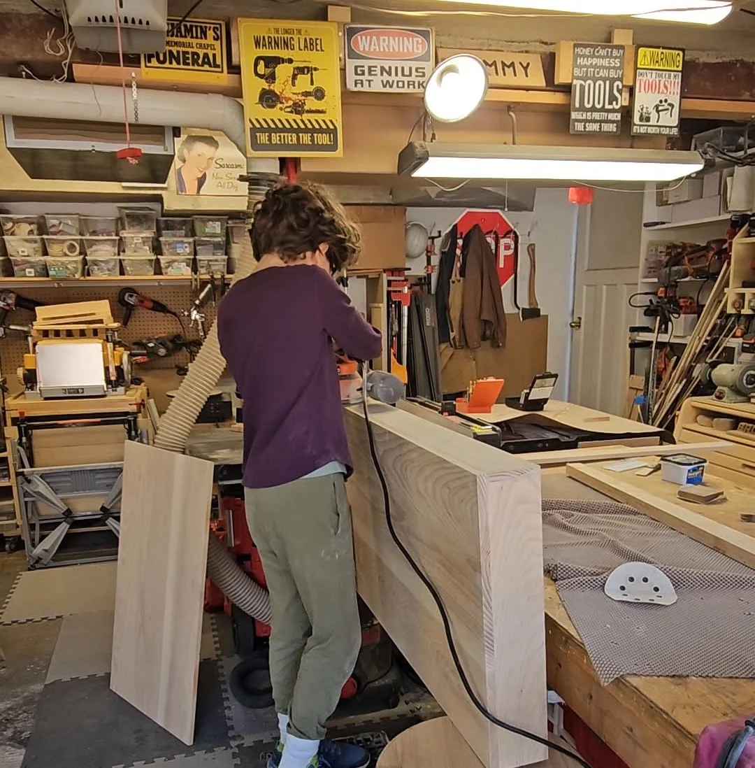 Should You Cut Wood at Home or Use a Professional Cutting Service?
