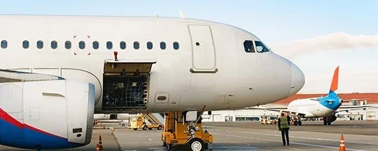 How Does an Air Freight Forwarder in India Ensure Timely Cargo Delivery