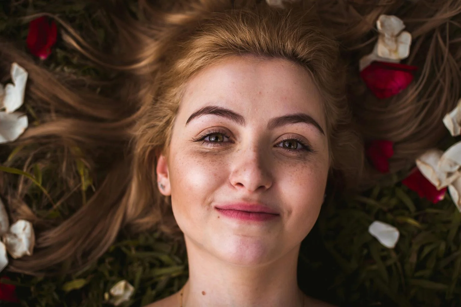 Can You Remove a Mole From Your Face Without Leaving a Scar? Here's What Nobody Tells You