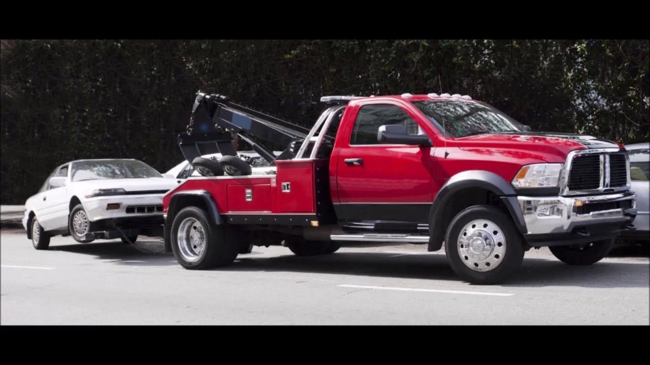 Towing From a Narrow Driveway, Farm Lane, or Tight Lot in the Pajaro Valley