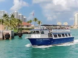 Miami Bachelorette Party Boat Guide: How to Plan the Perfect Day on the Water