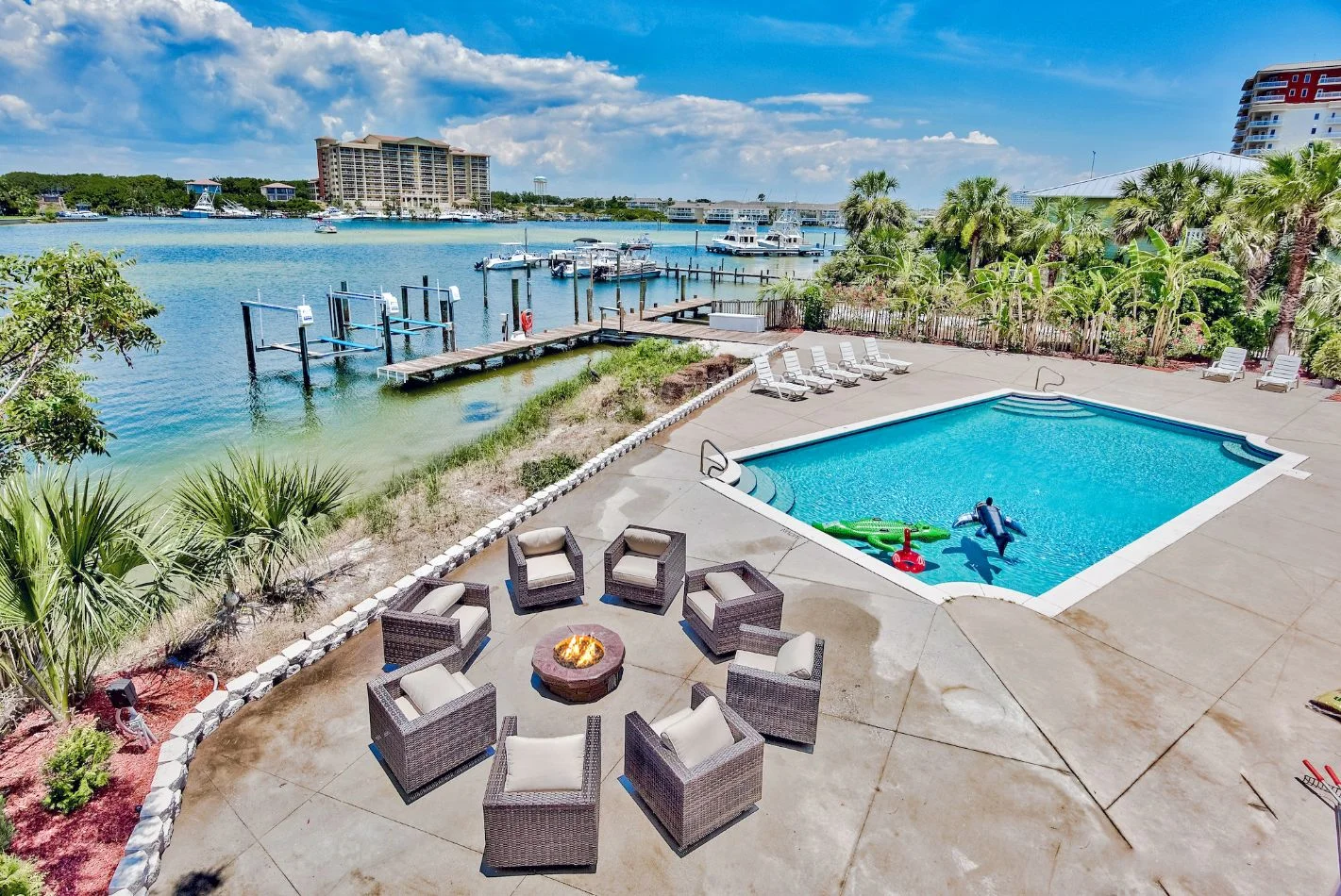 Destin Beach House Rentals by Owner: Find a Comfortable Coastal Getaway
