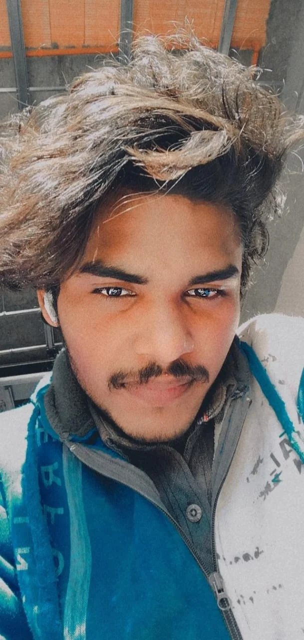 Kandian Javed
