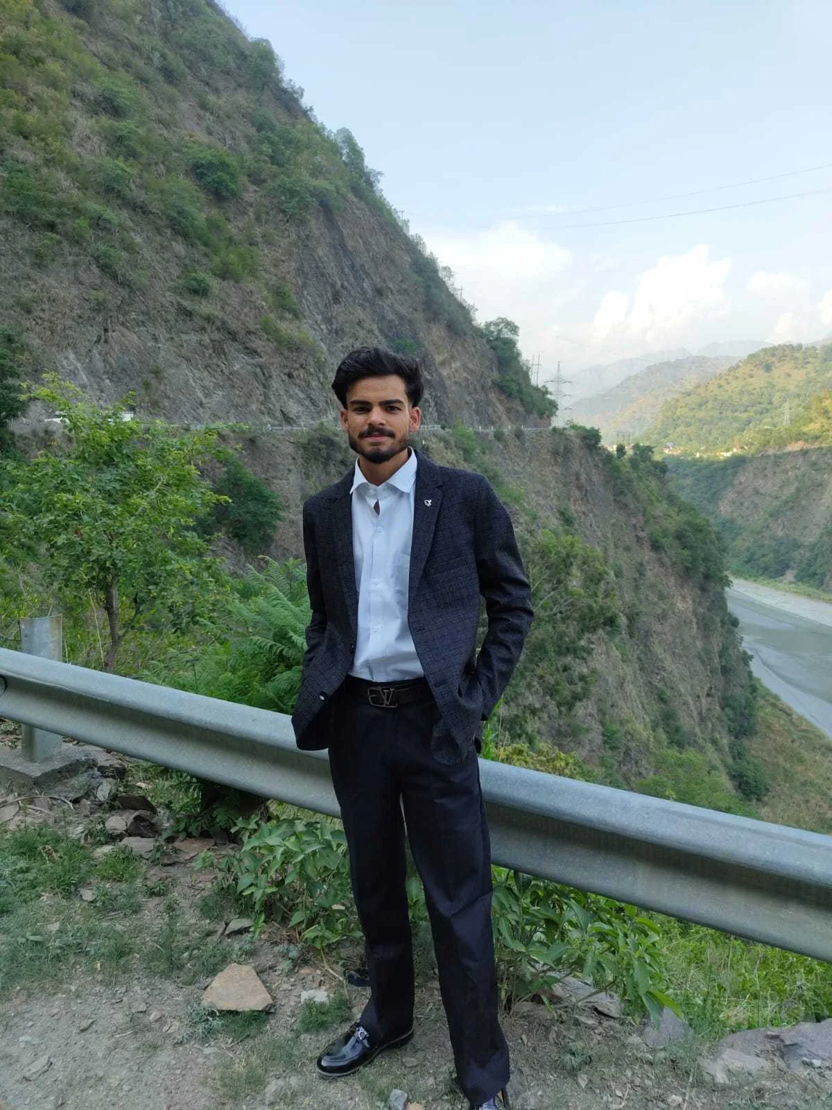 Dheeraj Sharmaa